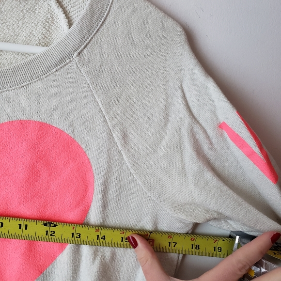 "Vintage" Victoria's Secret Heart Pullover - Picture 12 of 12